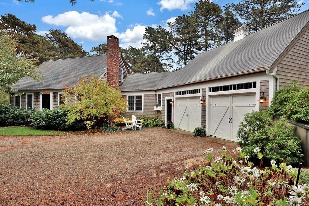 22 Karen Ln - Photo 1