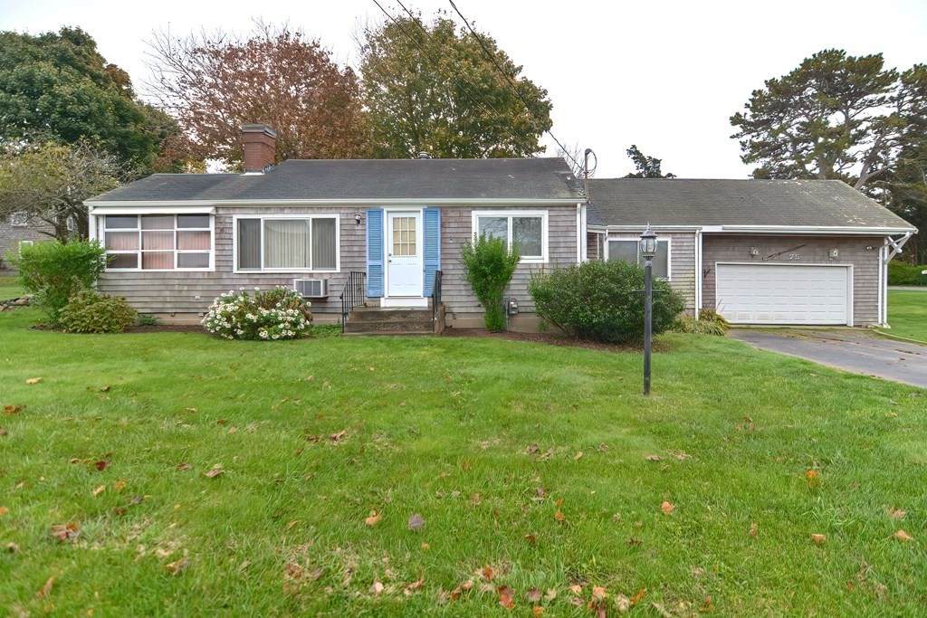 75 Knott Ave - Photo 1