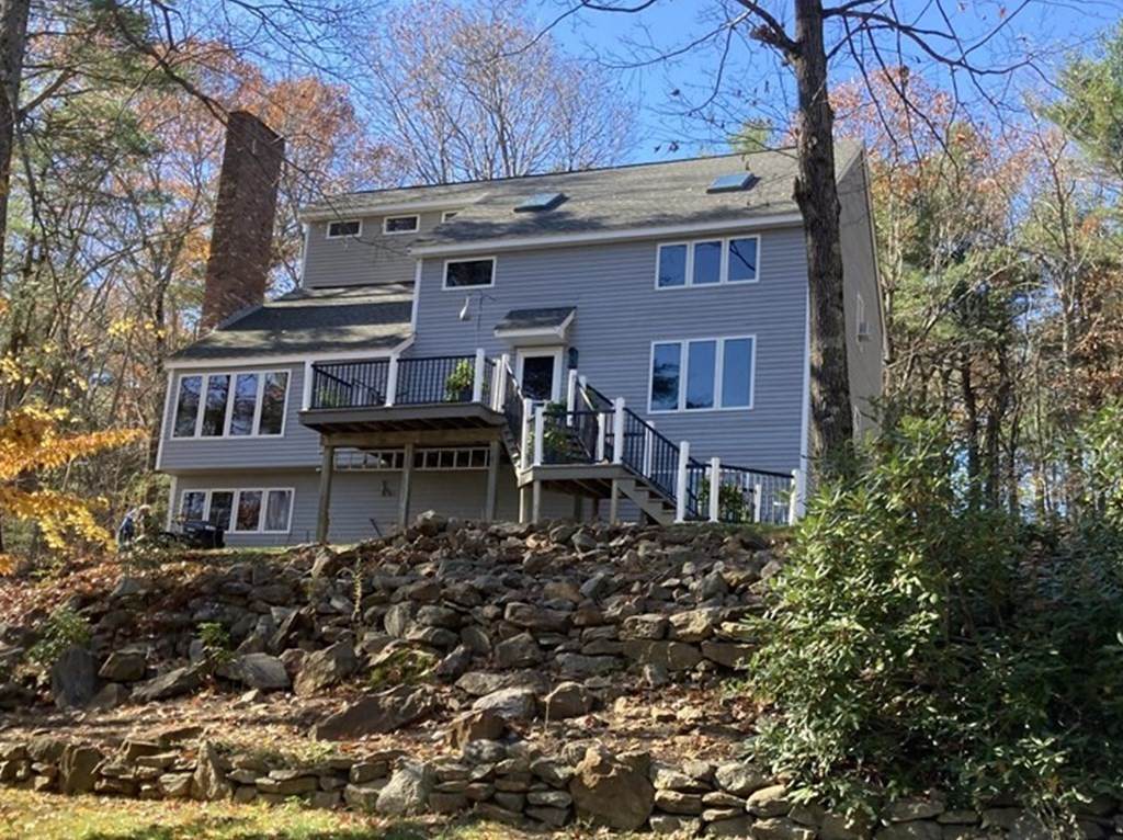 75 Howard St - Photo 1