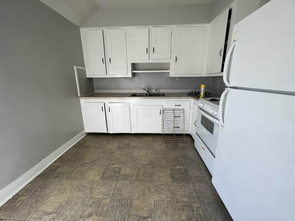 2 Thomas St - Photo 1