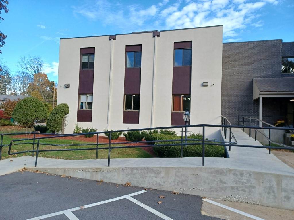 550 North Main - Photo 1