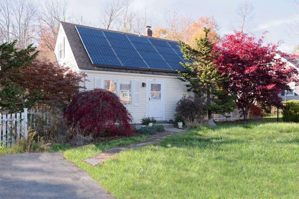 705 Grove Street - Photo 1