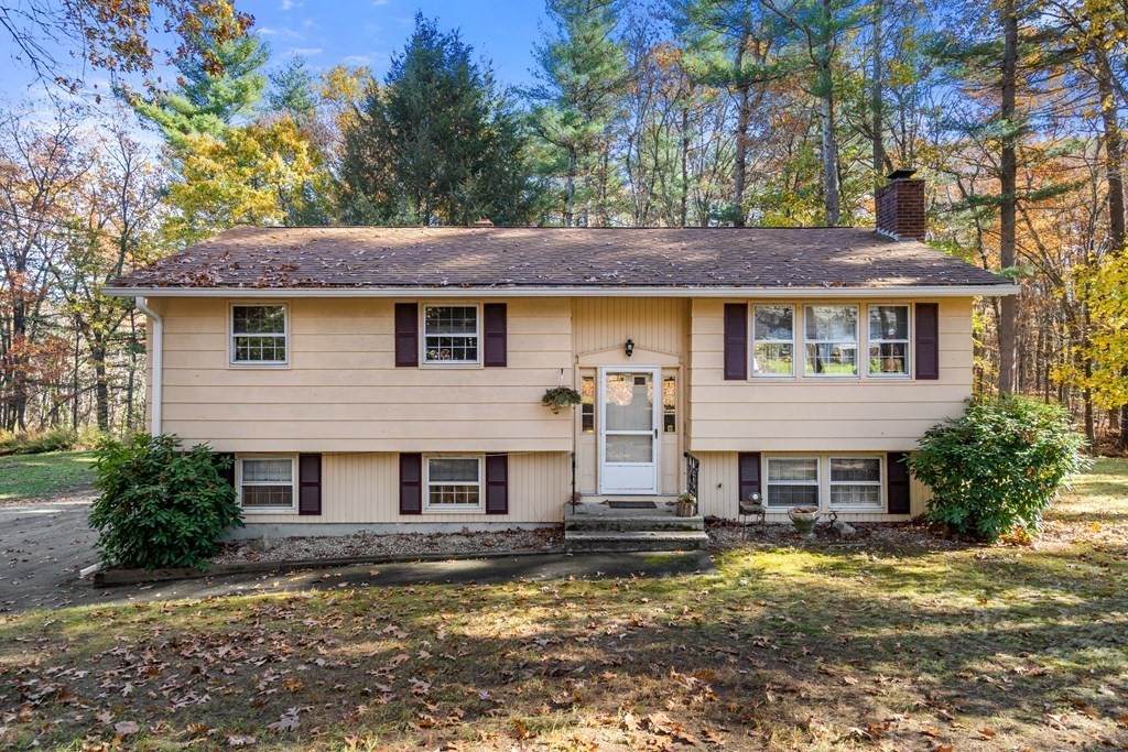 18 Carriage Drive - Photo 1