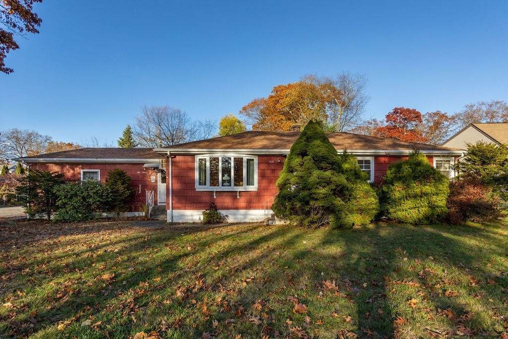 415 S Quinsigamond Ave - Photo 1