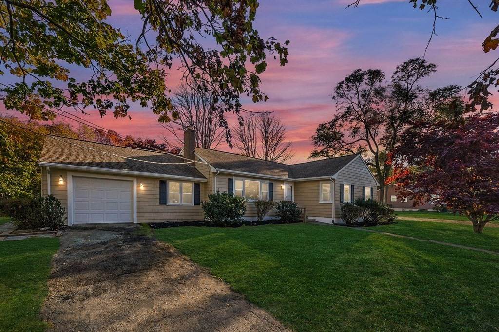22 Leonard Rd - Photo 1