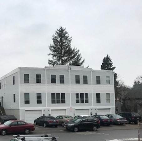 41 North Ashland St - Photo 1