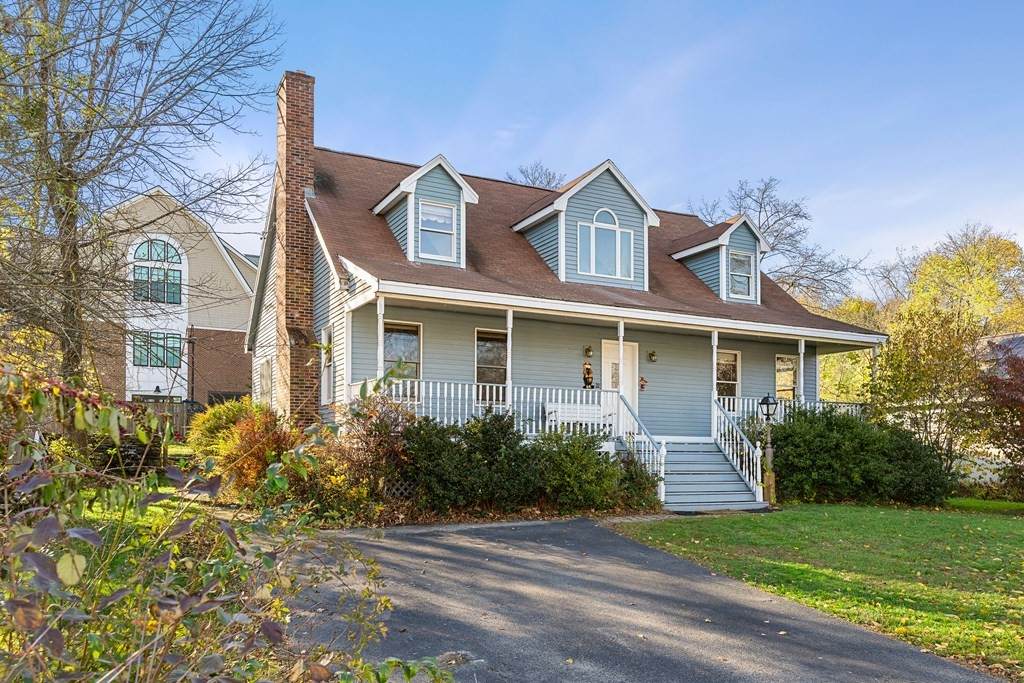 22 Montaup Avenue - Photo 1