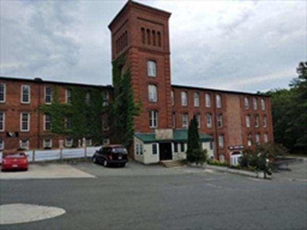 559 Main Street - Photo 1
