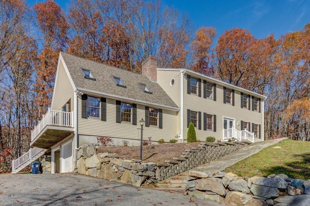 204 Farm Rd - Photo 1