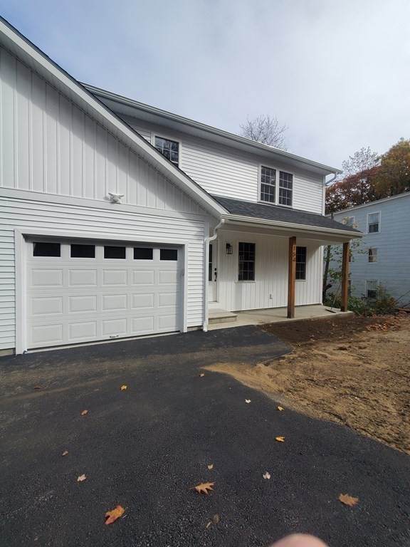 154 Greenwood St - Photo 1