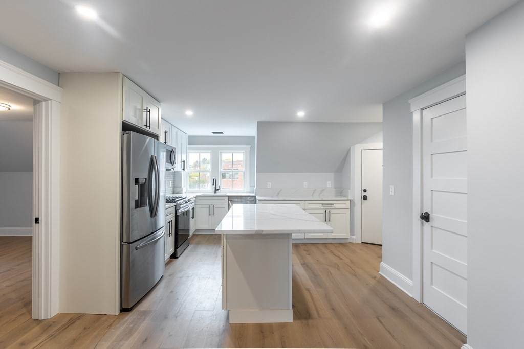79 Robert Street - Photo 1