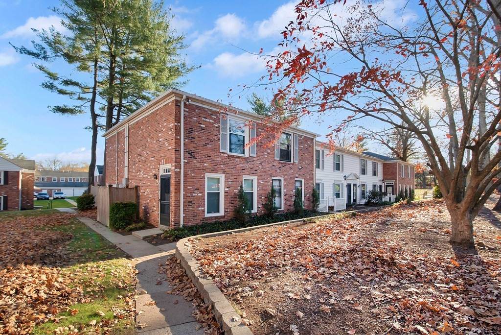 1105 Dickinson St - Photo 1