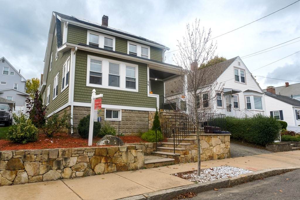 54 Freeman Ave - Photo 1