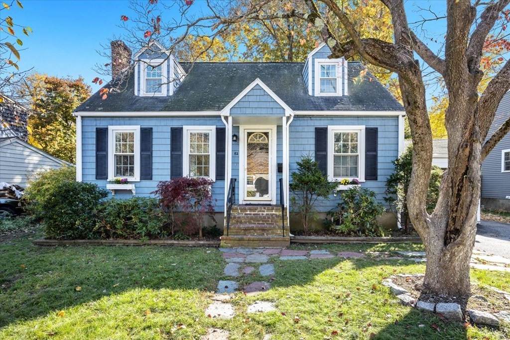 82 Parkside Ave - Photo 1