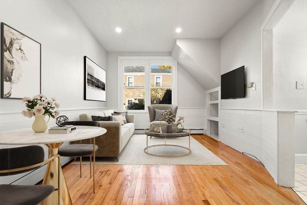 44 Washington St - Photo 1