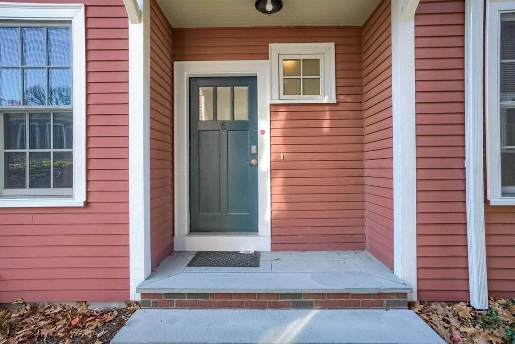 31 Fletcher Ave - Photo 1