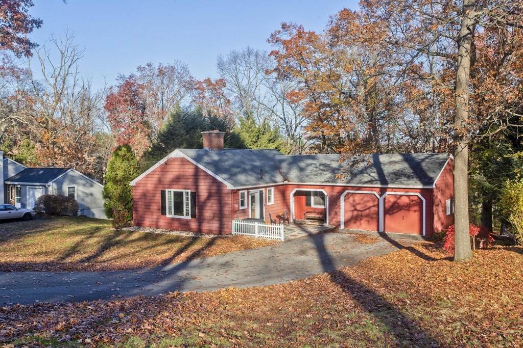 22 Brainard Rd - Photo 1