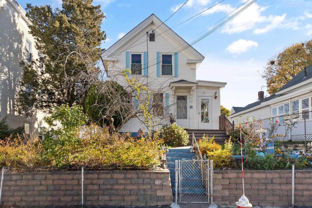 45 Warren St - Photo 1