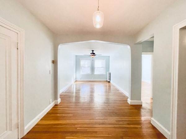 1662 Commonwealth Ave - Photo 1