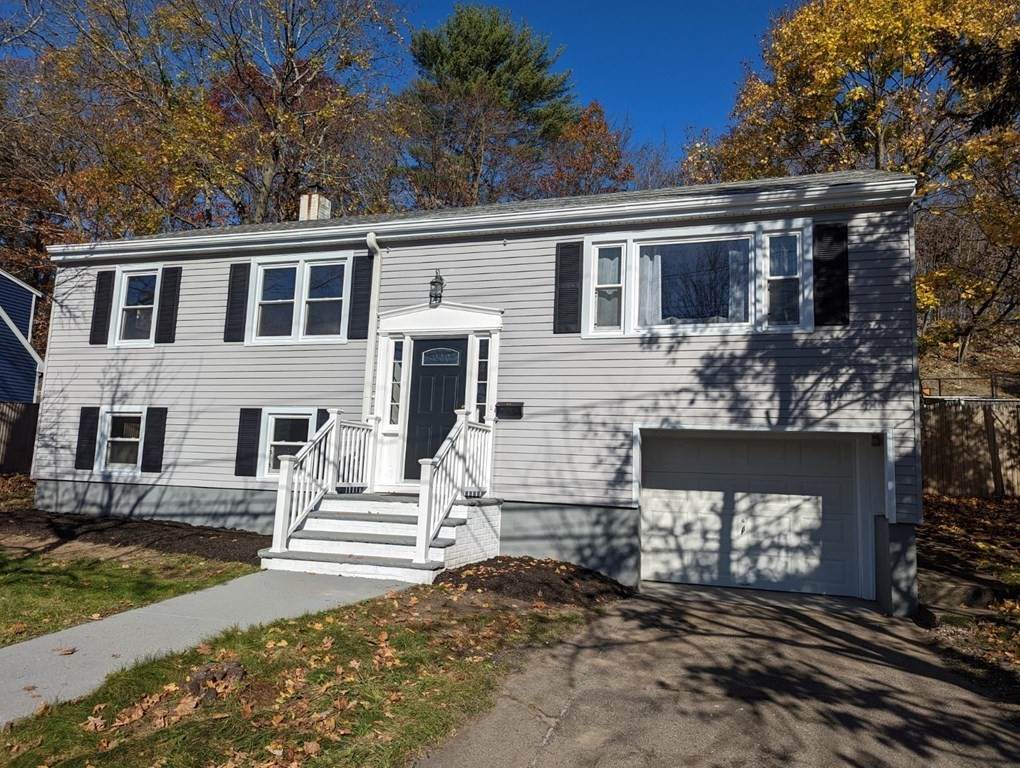 22 Cedarcrest Rd - Photo 1