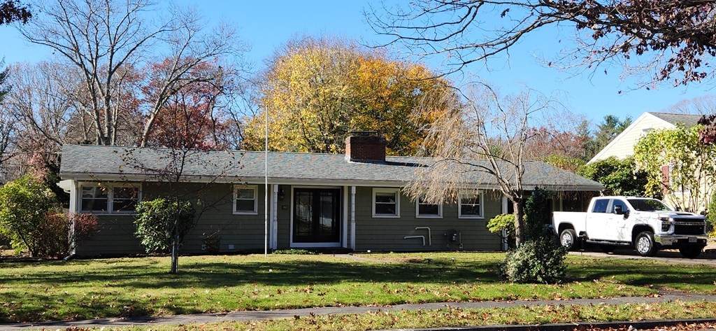 152 Country Club - Photo 1