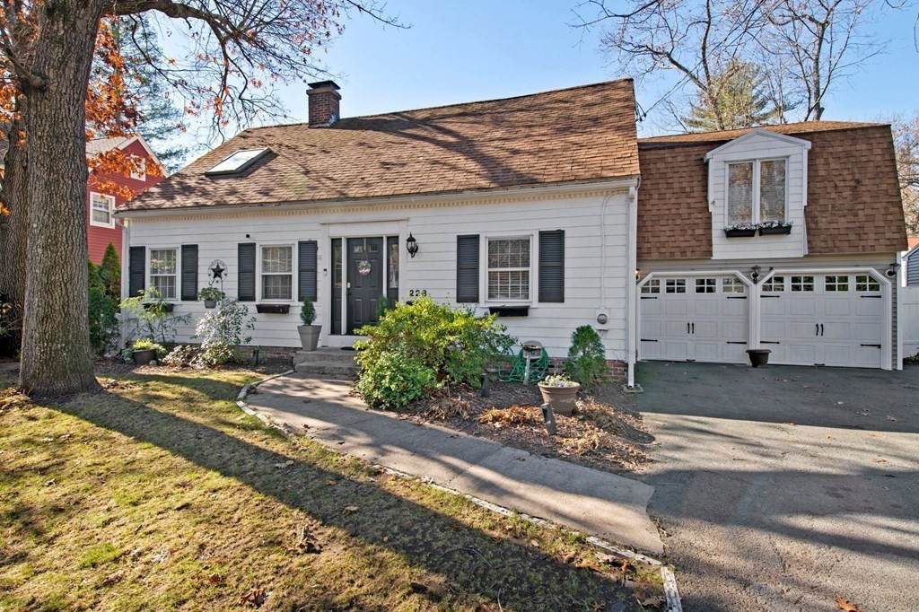 228 Burbank Road - Photo 1