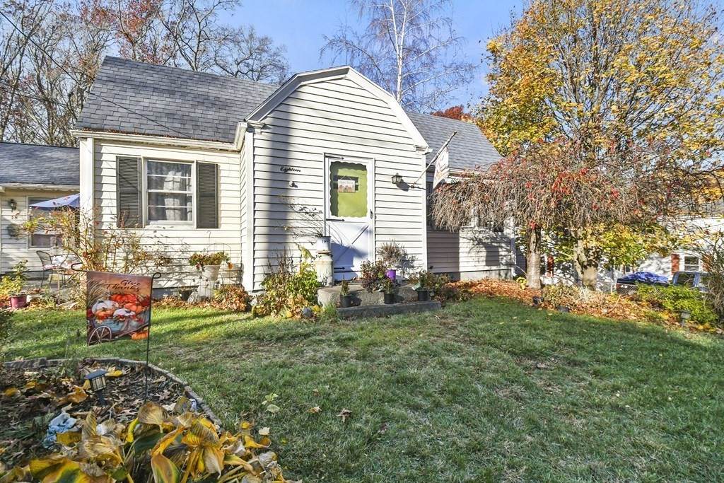 18 Hilltop Drive - Photo 1