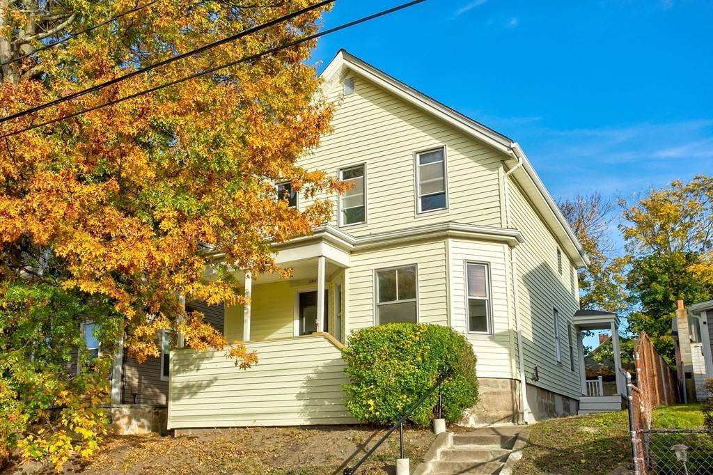 284 South Beacon St - Photo 1