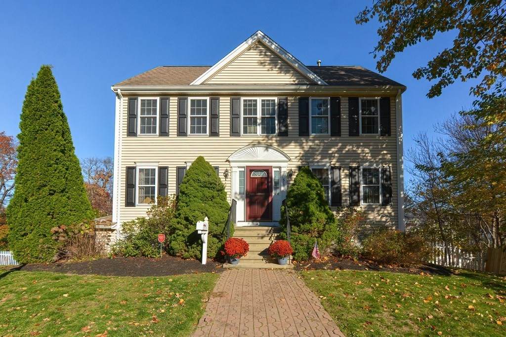 51 Grampian Way - Photo 1