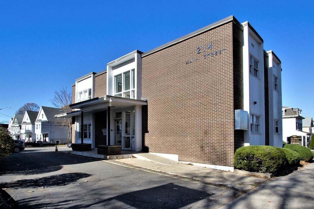 214 Main - Photo 1