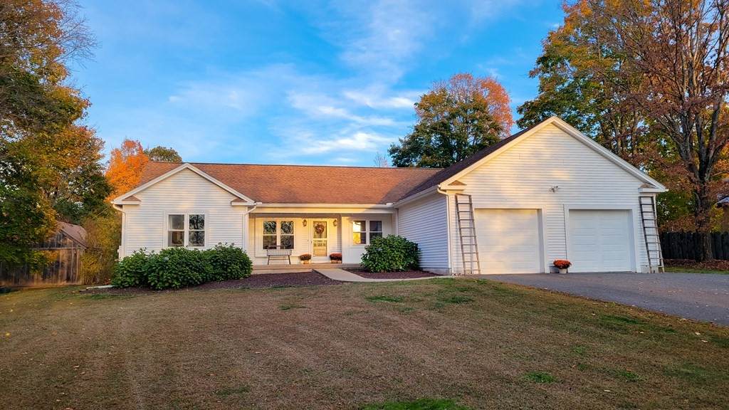 146 Meadowbrook Rd - Photo 1
