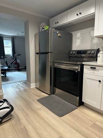 145 Commercial St - Photo 1