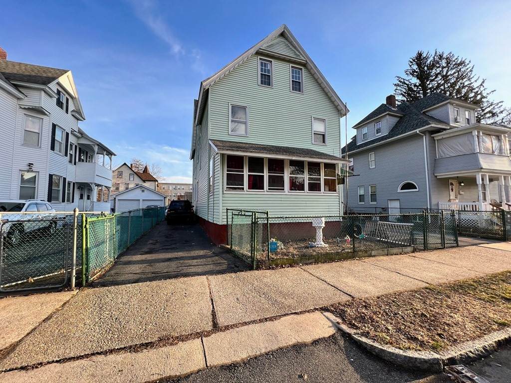 22-24 Keith St - Photo 1