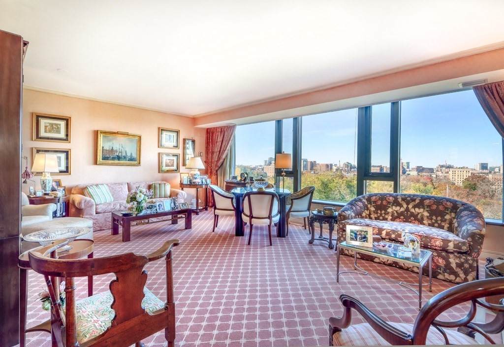 220 Boylston - Photo 1