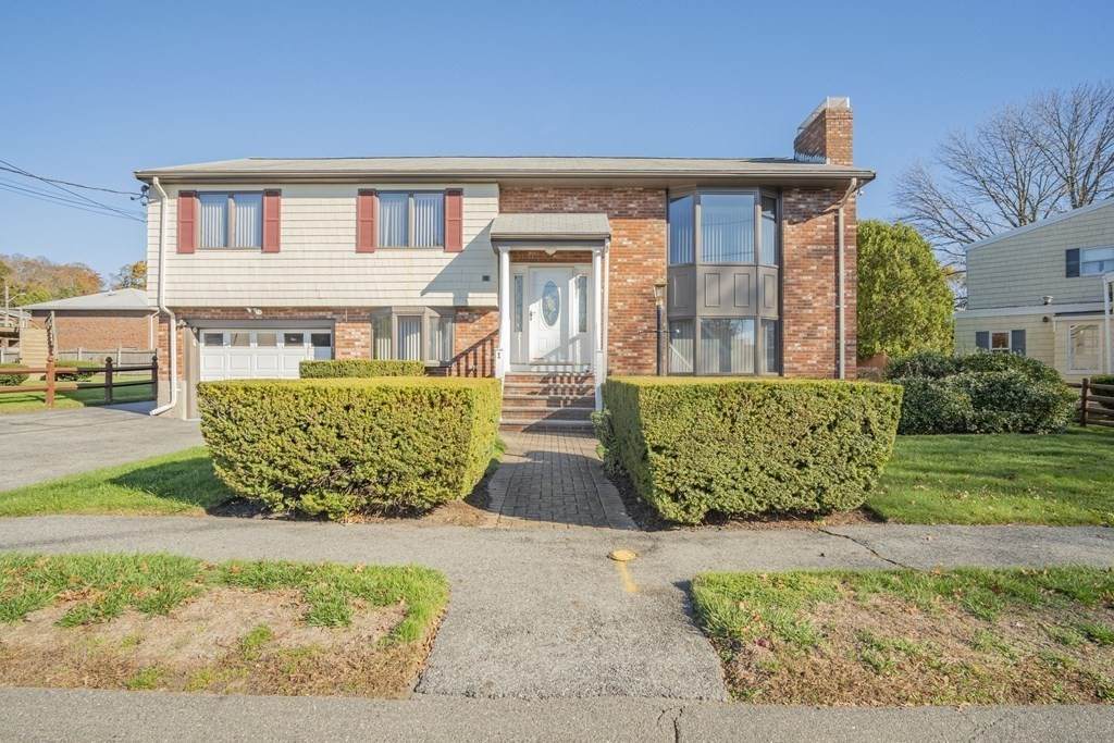 1 Christopher Drive - Photo 1