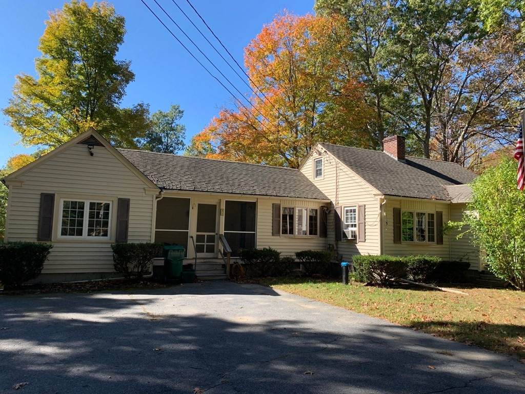 31 Manor Rd - Photo 1