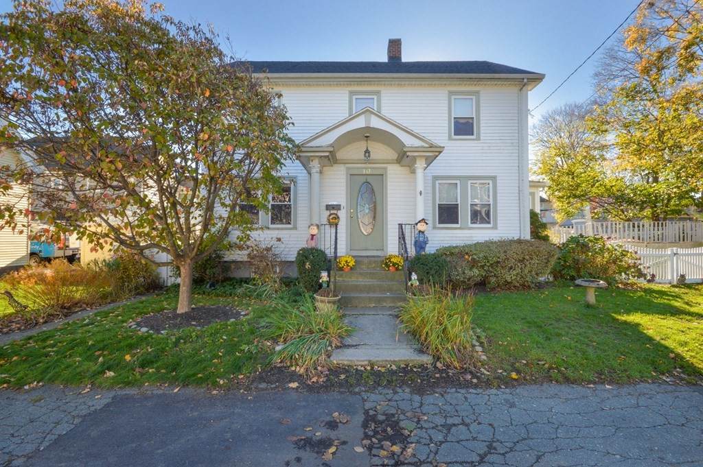 10 Willow Terrace - Photo 1