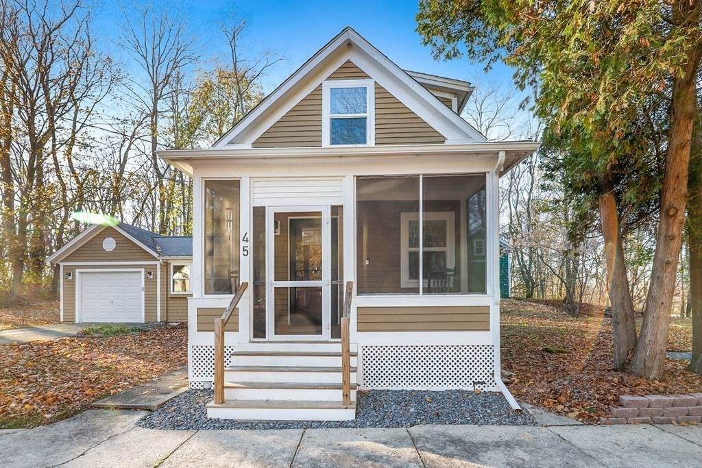 45 Huntress Ave - Photo 1