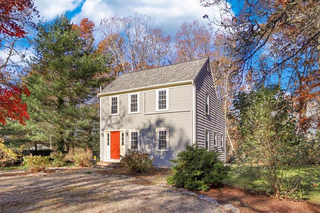 70 Bittersweet Rd - Photo 1