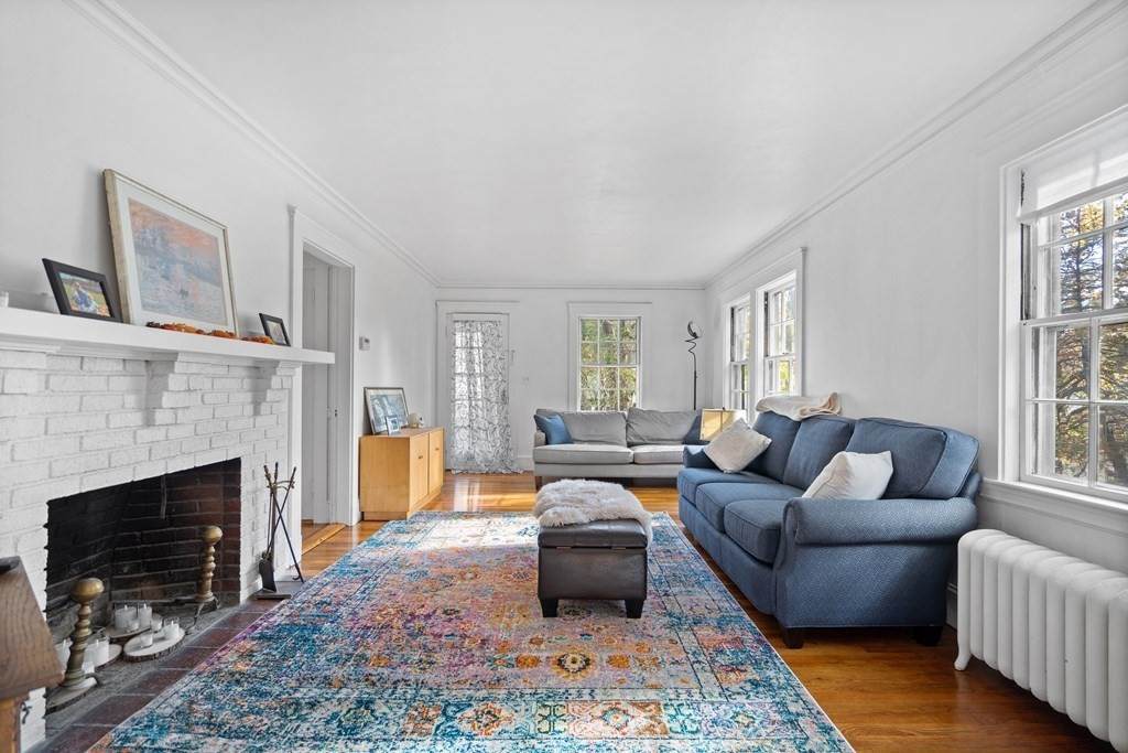 27 Oakwood Rd. - Photo 1