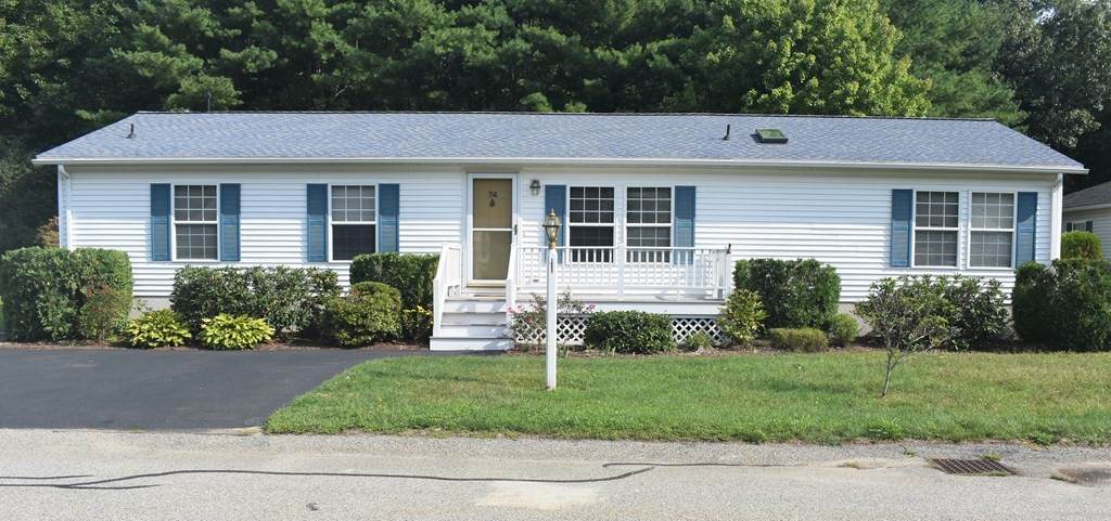 74 Trailwood Drive - Photo 1