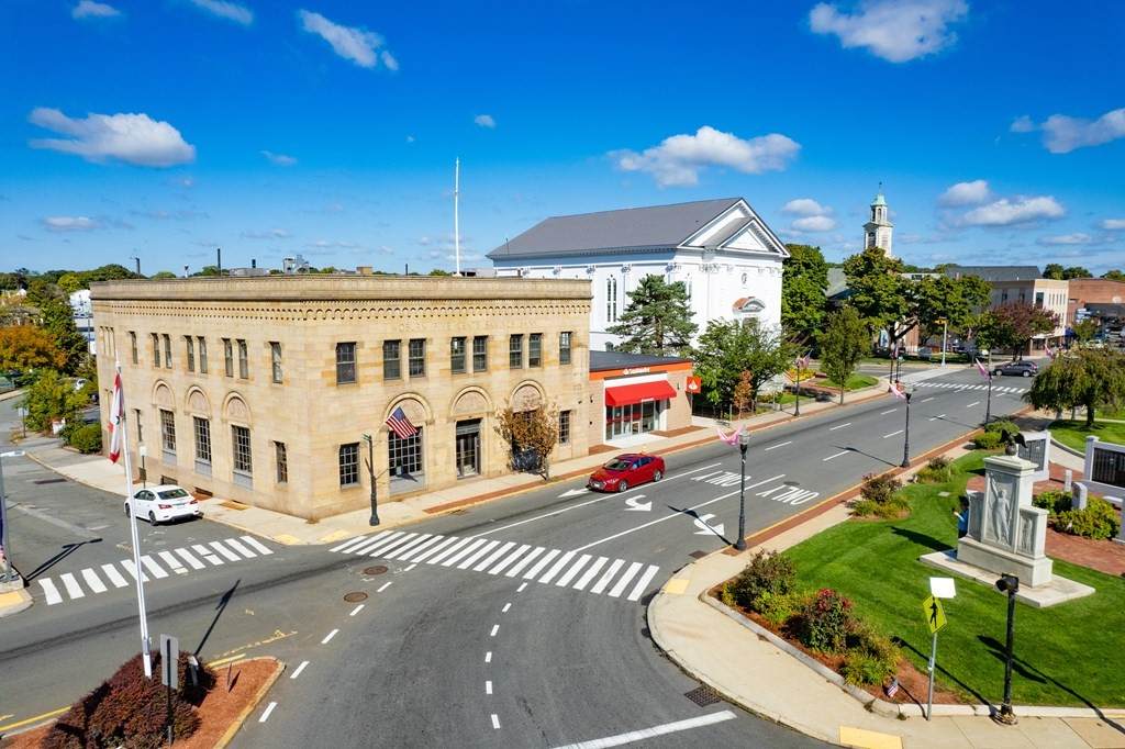 19 Pleasant Street - Photo 1
