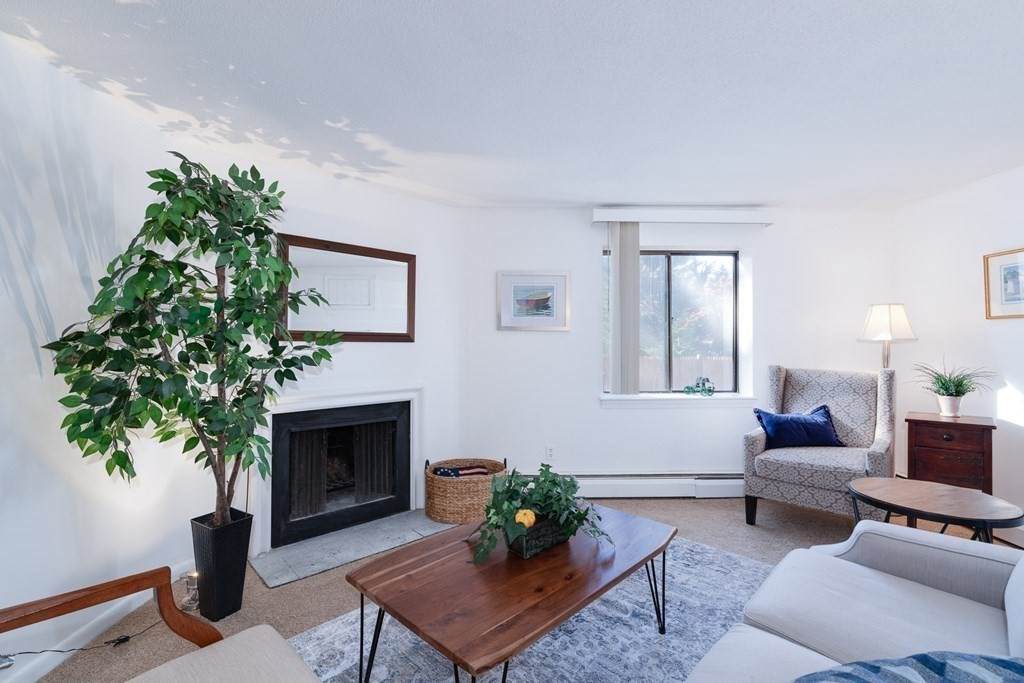 825 West Main Street - Photo 1