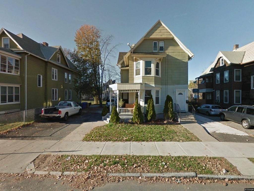 42-44 Palmer Ave - Photo 1