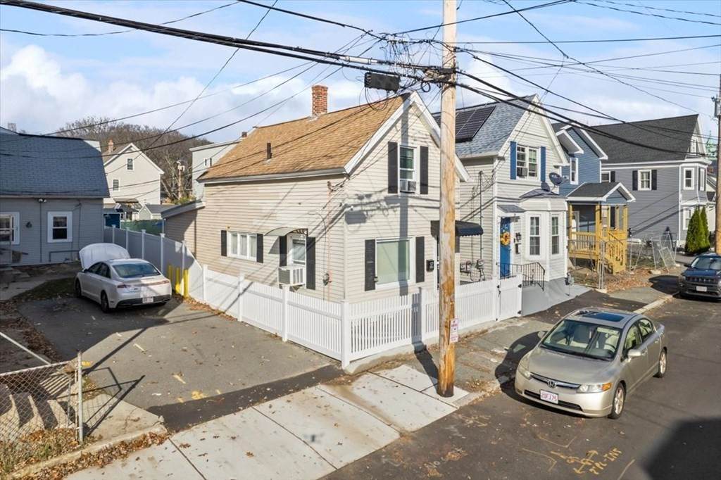 57 Kingston St - Photo 1