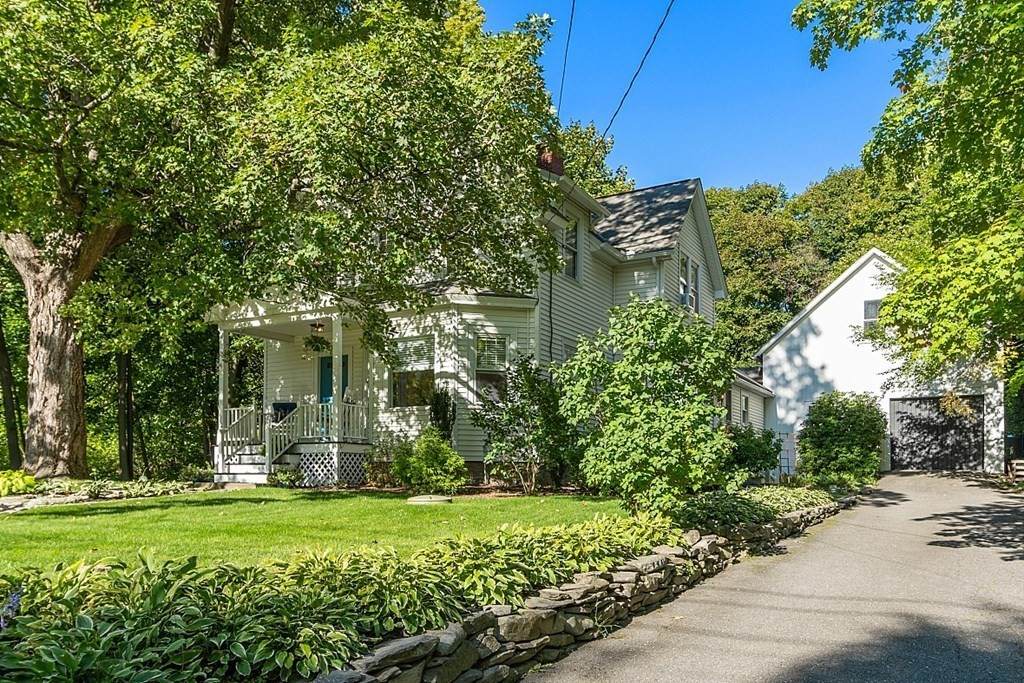 63 Lancaster Ave - Photo 1