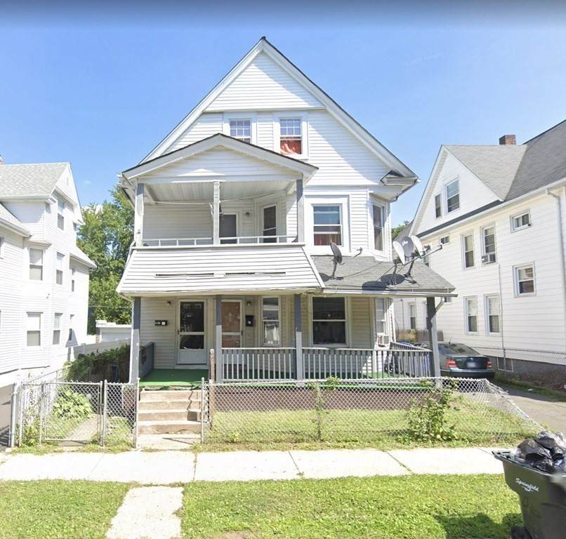 185 Northampton Ave - Photo 1