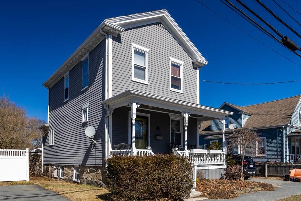 78 Washington St - Photo 1