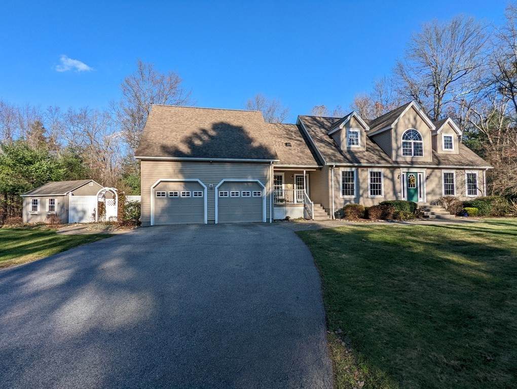 34 Lowell Ave - Photo 1