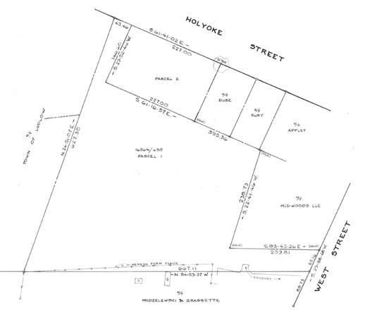 515 Holyoke St - Photo 1